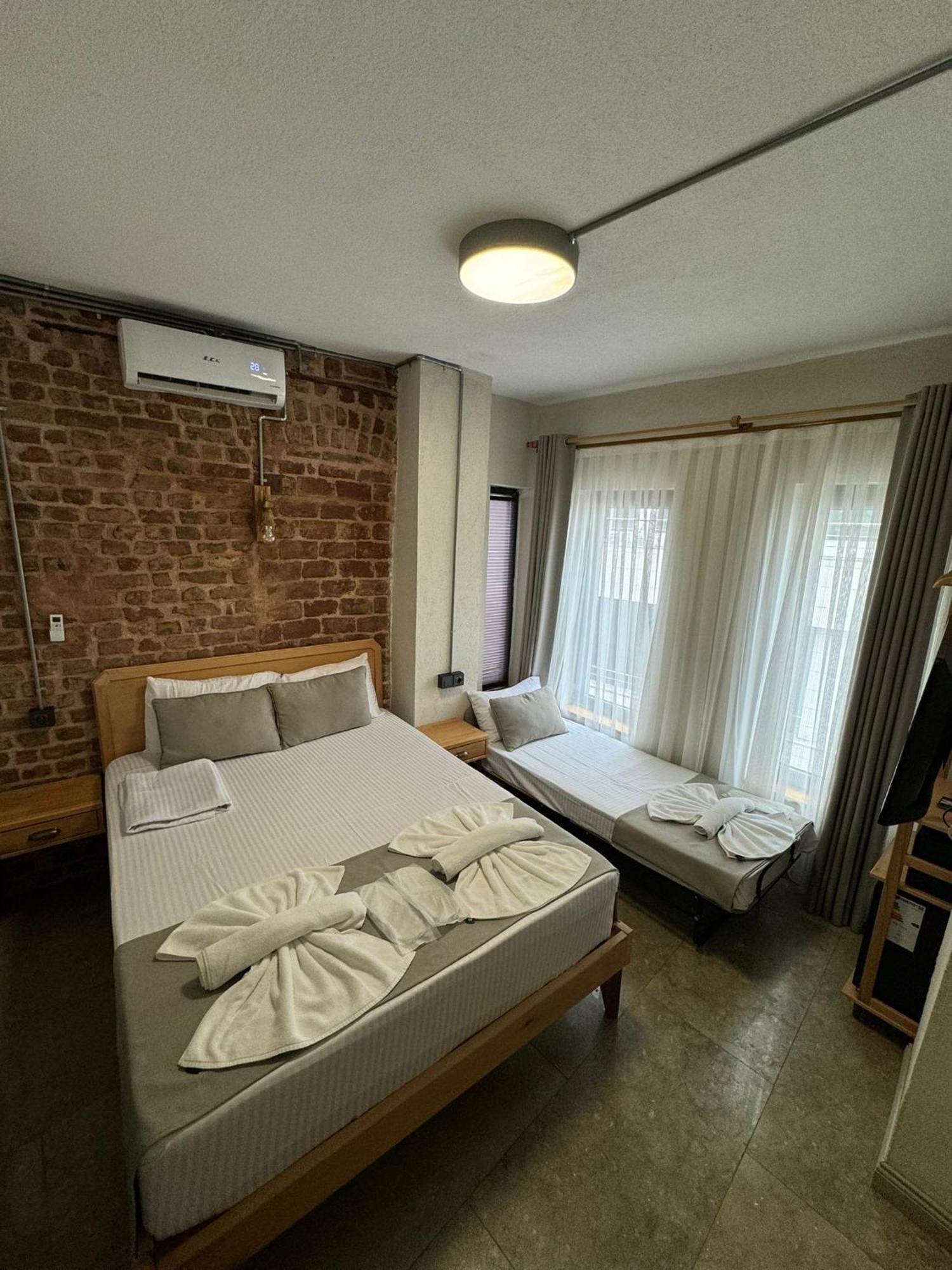 Elegance House Hotel Istanbul Ngoại thất bức ảnh